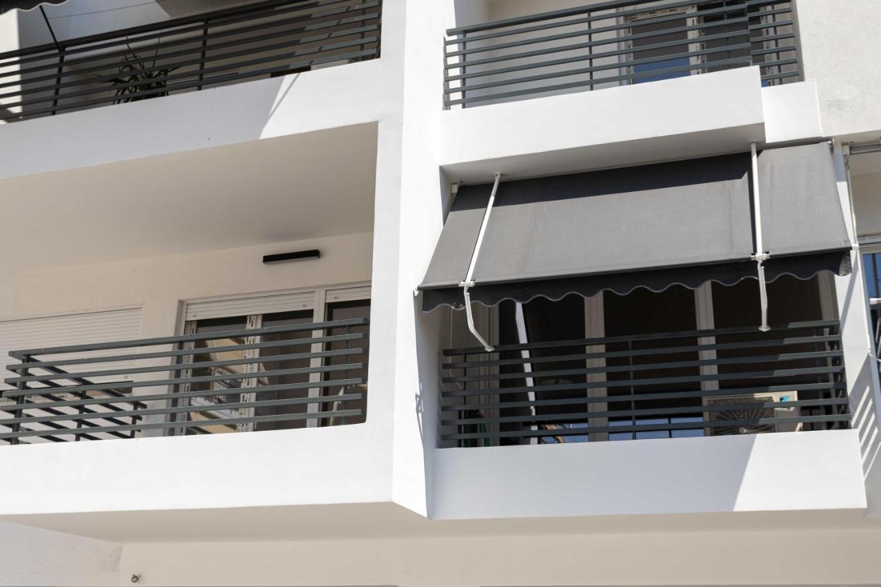 Gpxclr Superiorjuniortwinsuitea4 Lárissa Exterior foto