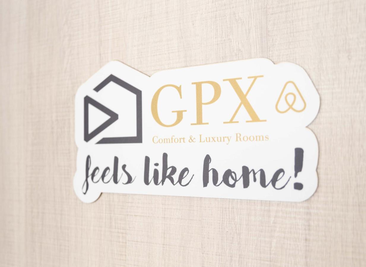 Gpxclr Superiorjuniortwinsuitea4 Lárissa Exterior foto